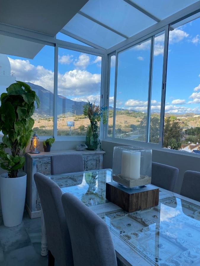 On The Beach - Penthouse On The Mediterranean Εστεπόνα Εξωτερικό φωτογραφία