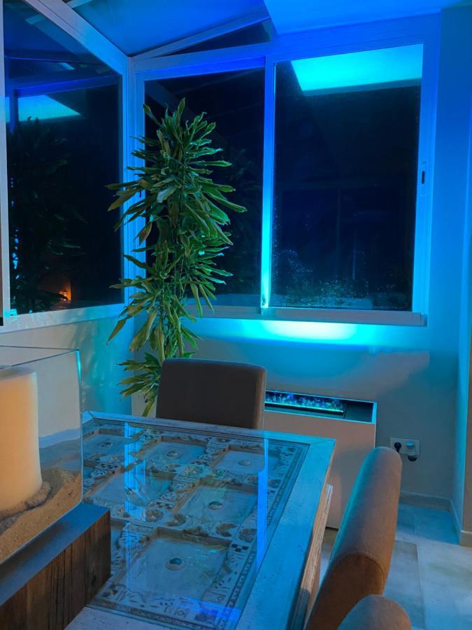 On The Beach - Penthouse On The Mediterranean Εστεπόνα Εξωτερικό φωτογραφία