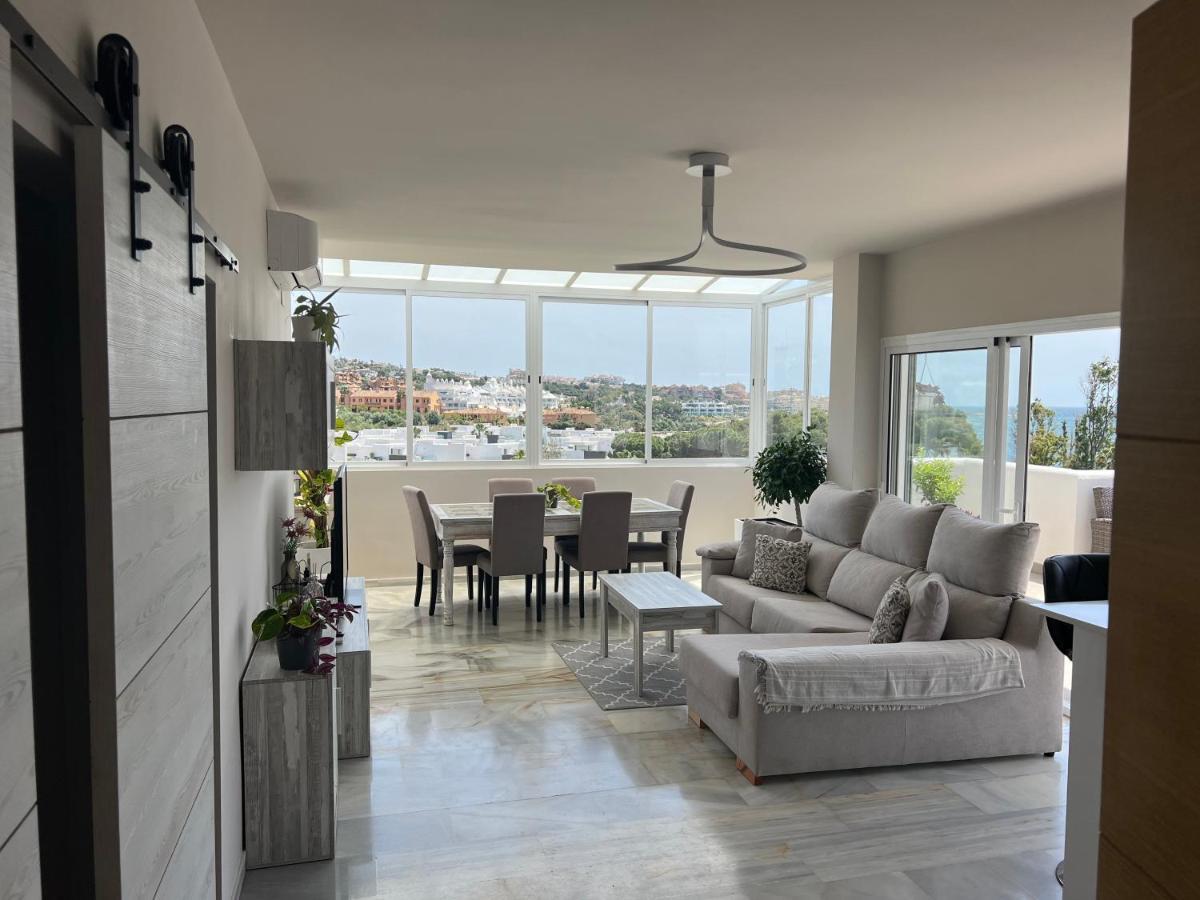 On The Beach - Penthouse On The Mediterranean Εστεπόνα Εξωτερικό φωτογραφία